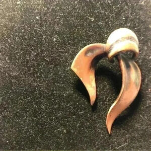 Vintage copper figural  brooch.